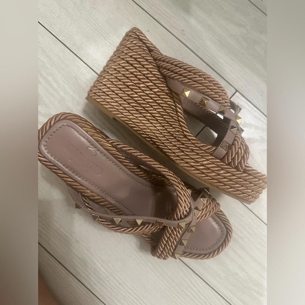 Valentino wedges